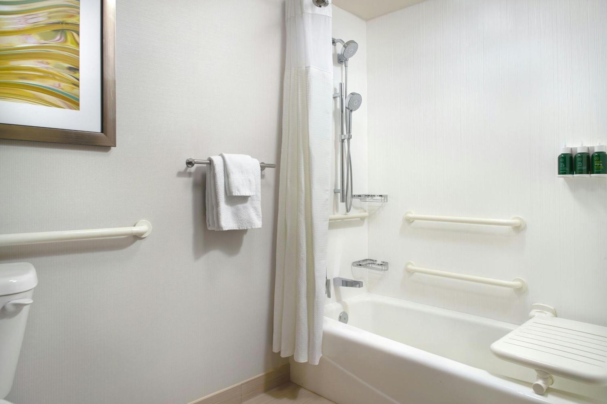 Courtyard Greenville Haywood Mall Luaran gambar