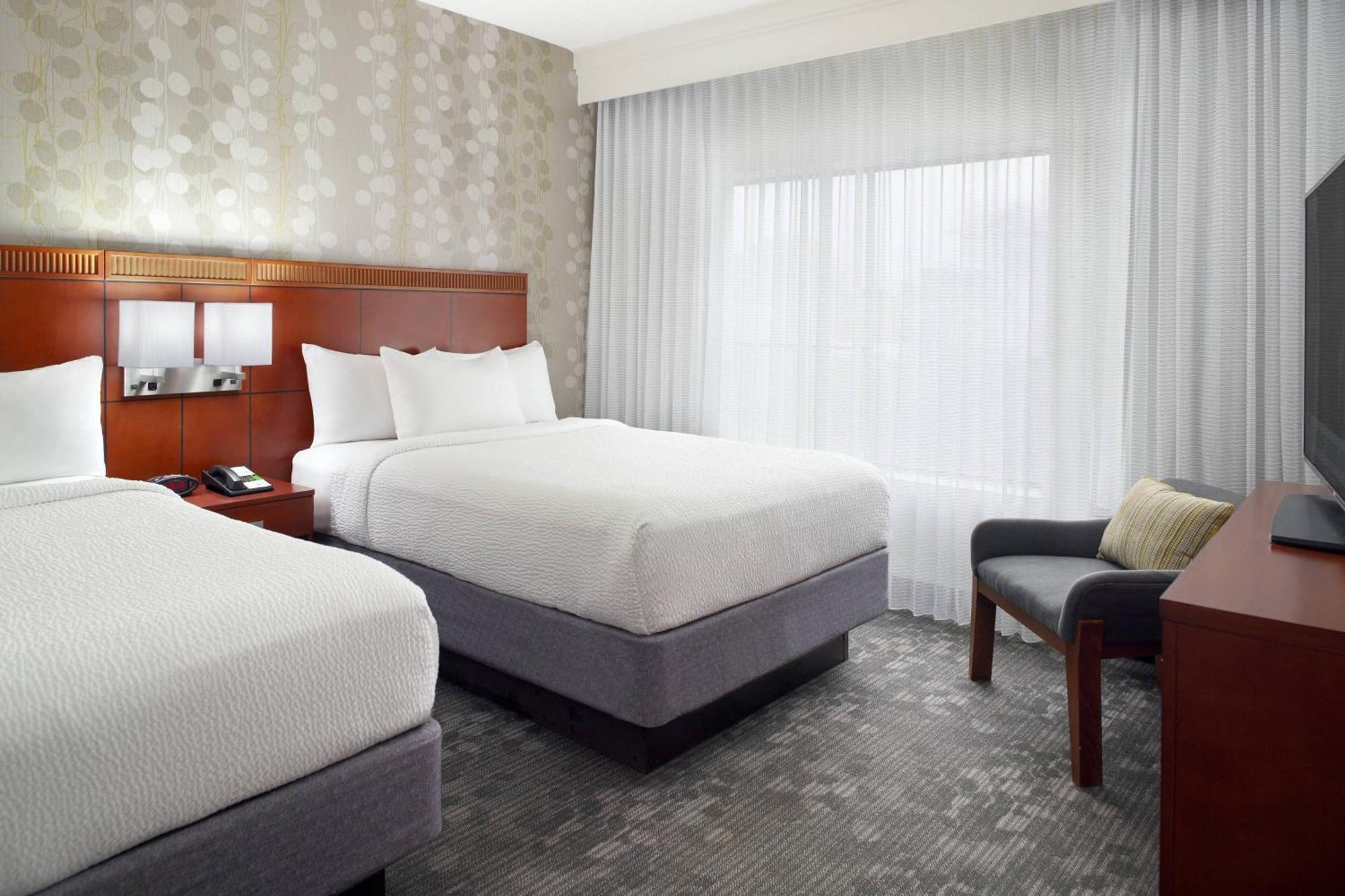 Courtyard Greenville Haywood Mall Luaran gambar