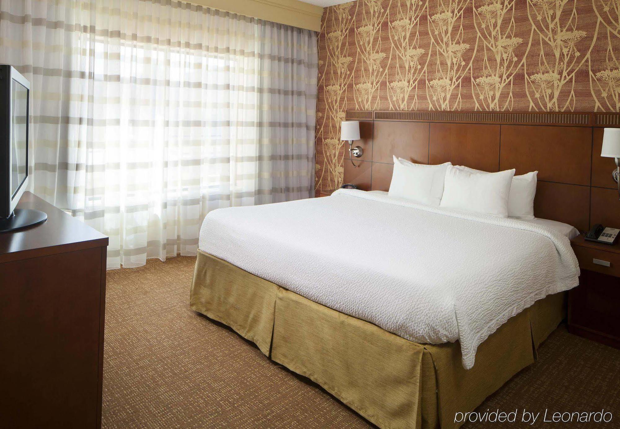 Courtyard Greenville Haywood Mall Luaran gambar