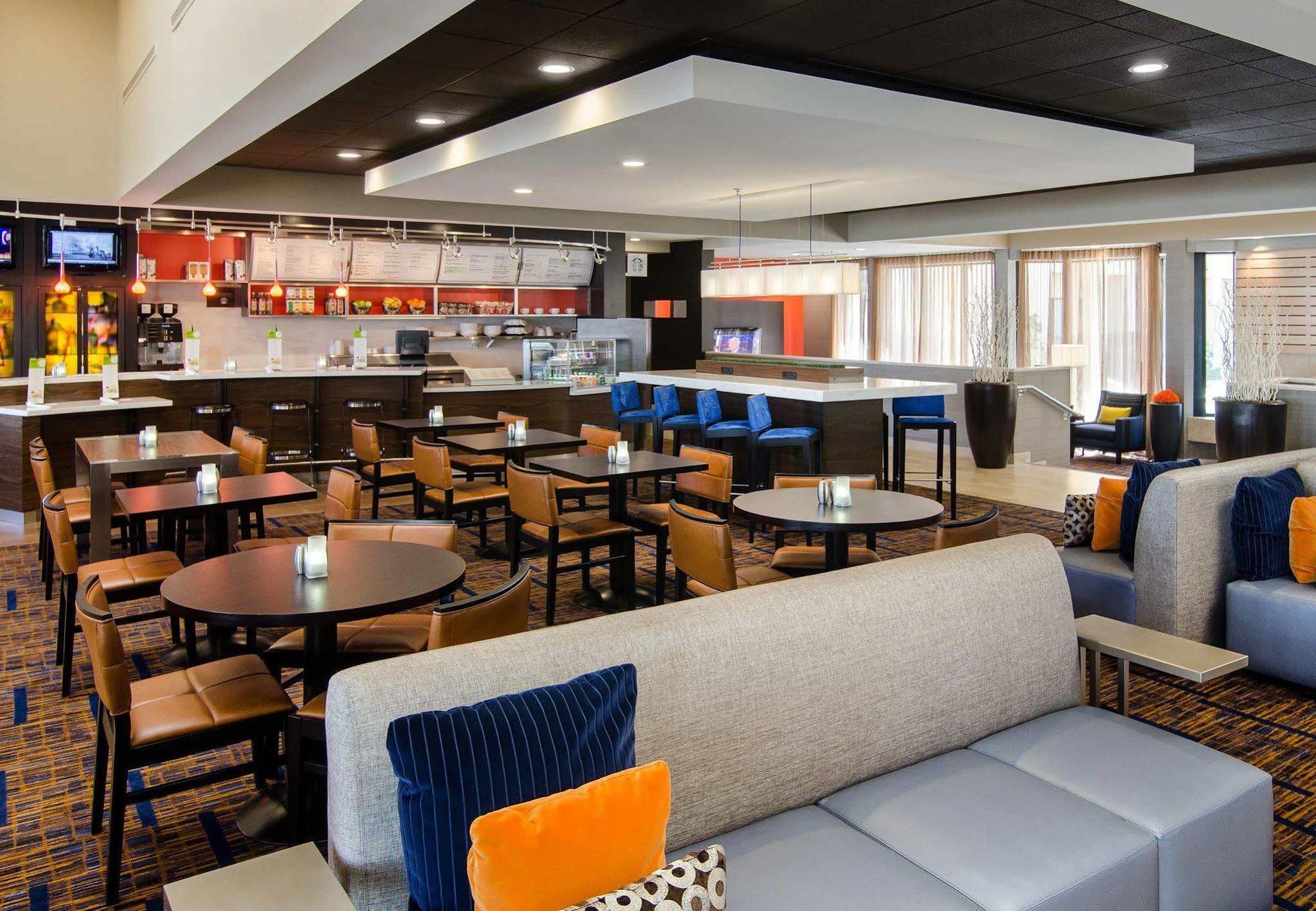 Courtyard Greenville Haywood Mall Luaran gambar